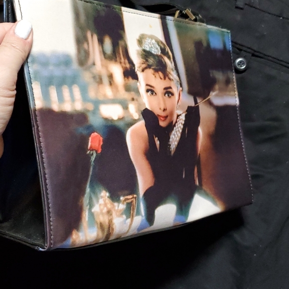 Breakfast at Tiffany's rhinestone purse - Picture 5 of 11